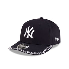 New York Yankees Floral Navy Low Profile 9FIFTY Snapback Hat