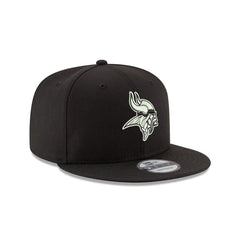 Minnesota Vikings Black and White 9FIFTY Snapback Hat