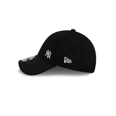 New York Yankees Flawless Mesh Black 9FORTY Snapback Hat