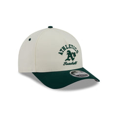 Athletics Arched Graphic Chrome White 9FORTY M-Crown A-Frame Snapback Hat