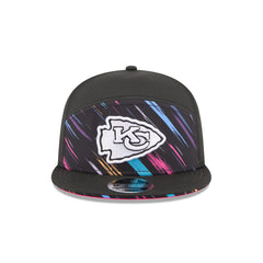 Kansas City Chiefs 2026 Crucial Catch Split Panel 9FIFTY Snapback Hat