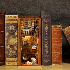 Book Nook Kit Eternal Bookstore